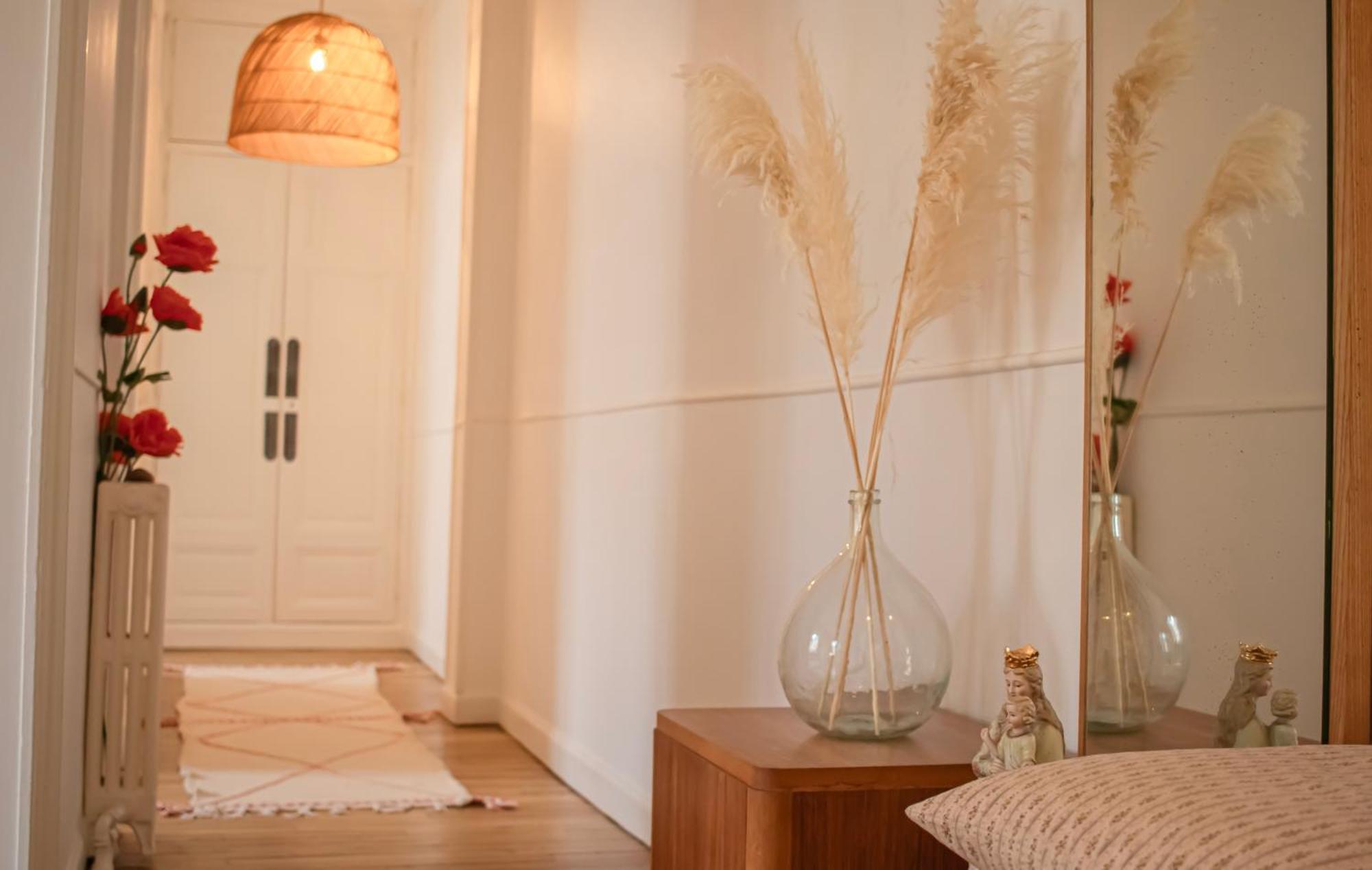 Rare! Magnifique Appartement - Vue Cathedrale Reims Eksteriør billede